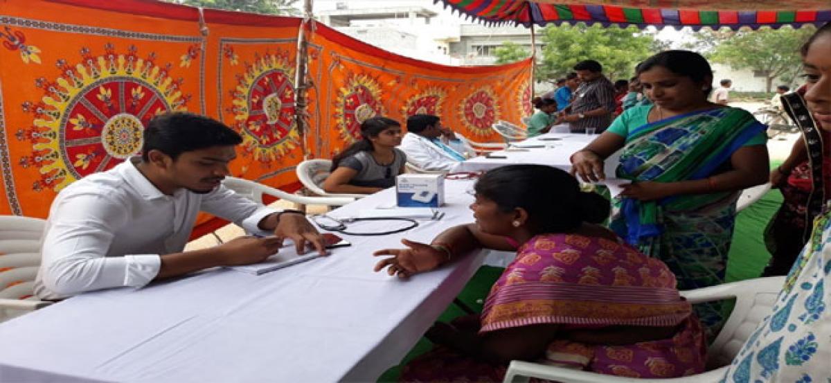 Mahendra Pharma conducts medical camp