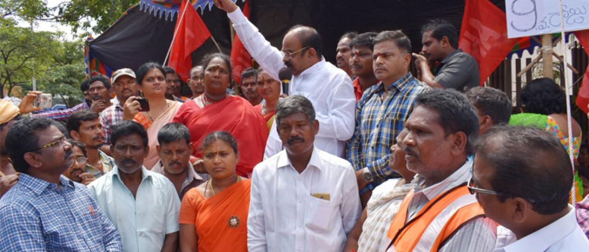 MLA Dr Akula Satyanarayana visits fasting RMC workers in Rajahmundry