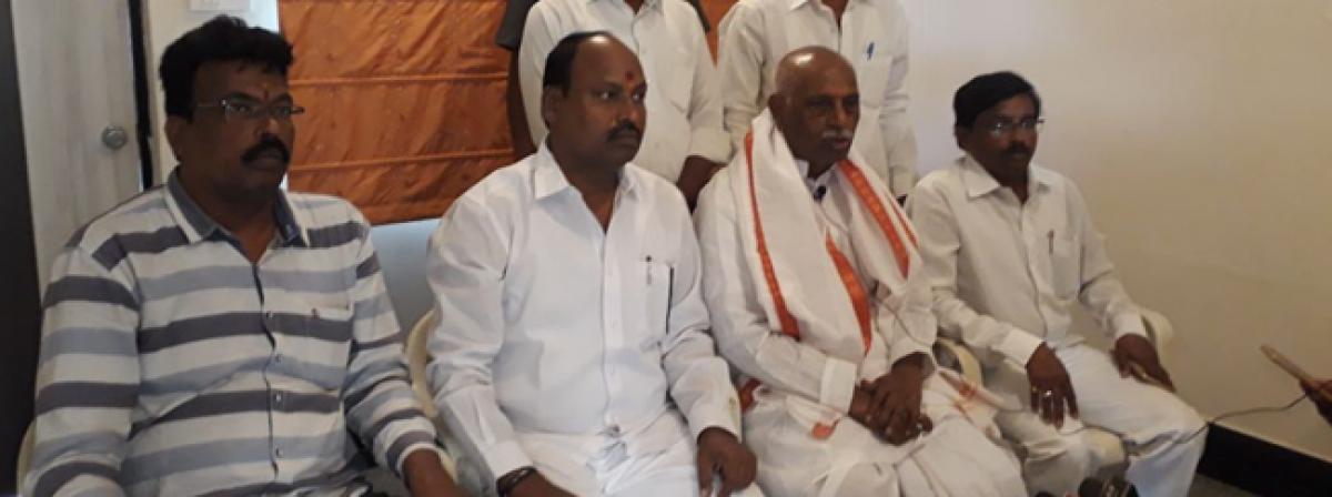 Bandaru Dattatreya alleges pervasive corruption in State