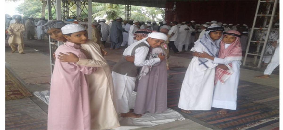 Muslims pray for Kerala’s speedy recovery
