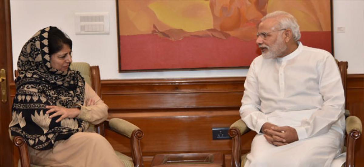 J&K CM Mehbooba Mufti apprises PM Narendra Modi of overall situation in state