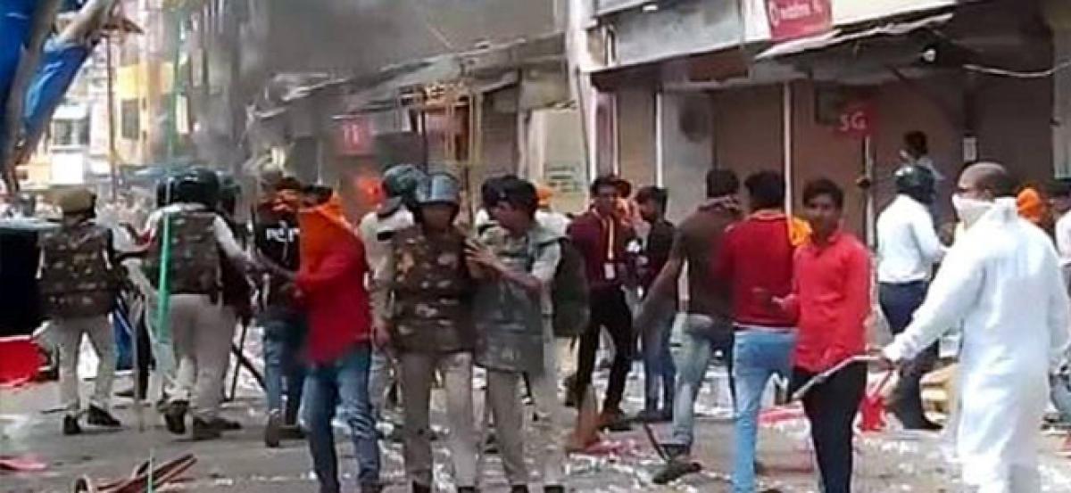 Madhya Pradesh: Violence breaks out in Shajapur; prohibitory orders clamped