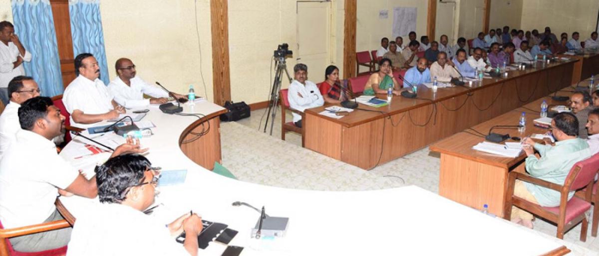 Prepare plan for next financial year: Collector to officials