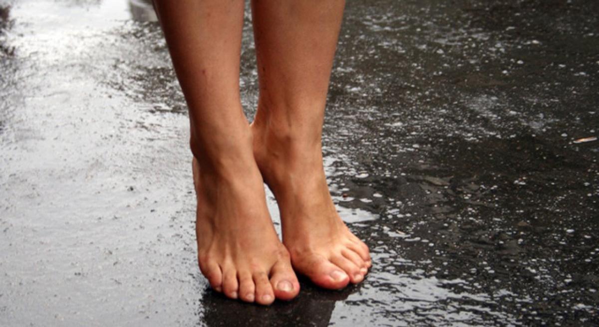 Take care of your feet during monsoon