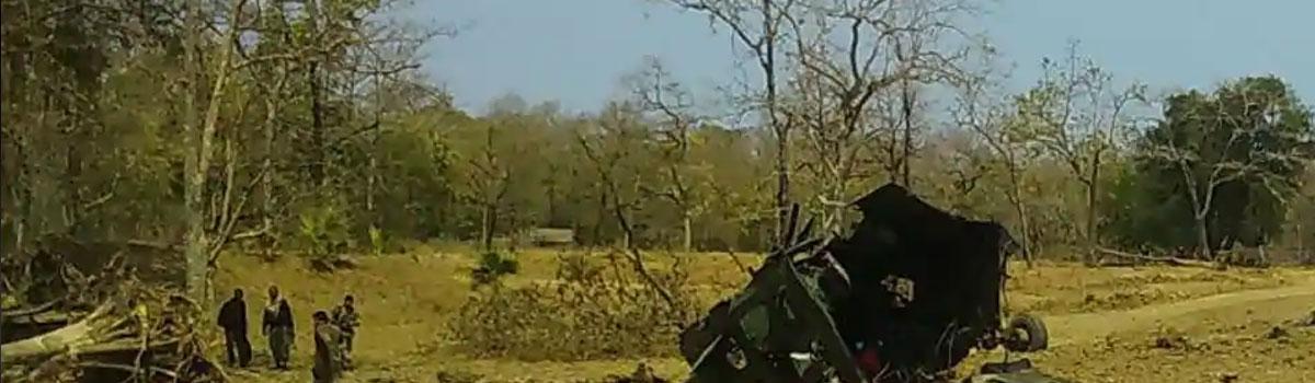 Maoist blasts land mine in targeting police at AoB