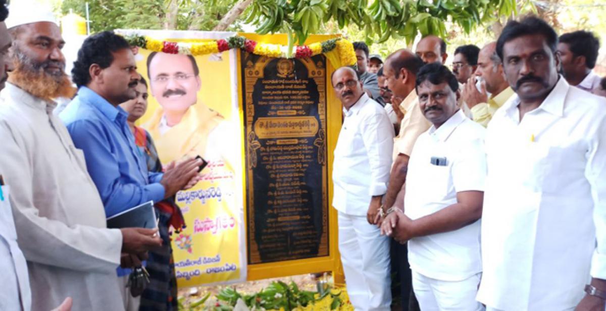 Meda Mallikarjuna Reddy lays stone for Panchayath Raj building