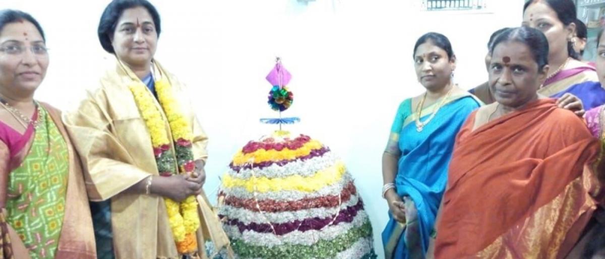 Bathukamma celebrated at Medak District Collectorate