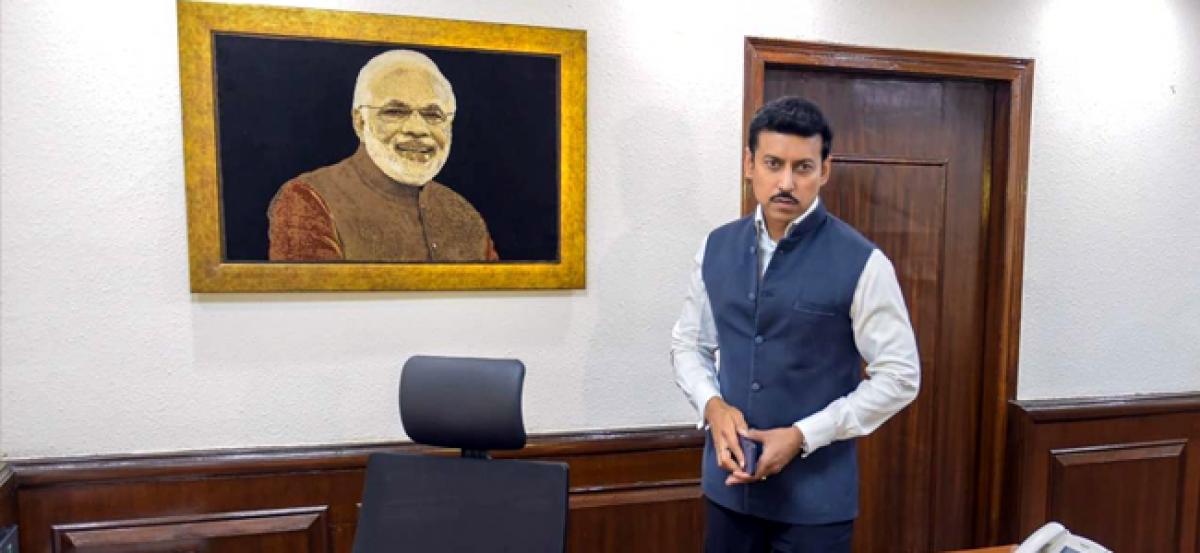 I&B Minister Rathore favours self-regulation by online news media