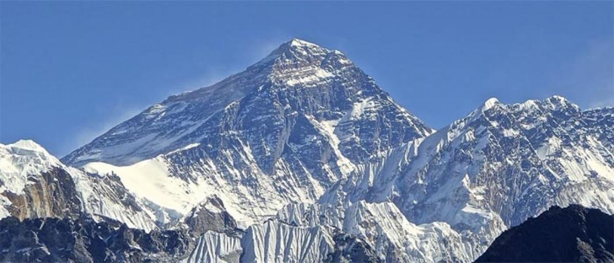 Youth Told To Register For Climbing  Mount Everest