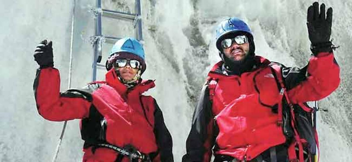 Maharashtra police couple removed from service for fake claim of Everest climbing