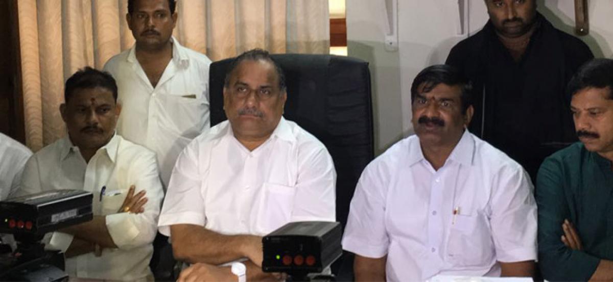 Mudragada under house arrest, march foiled