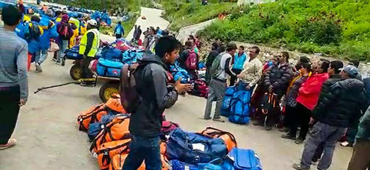 All stranded Indian Kailash Mansarovar pilgrims evacuated from Nepal