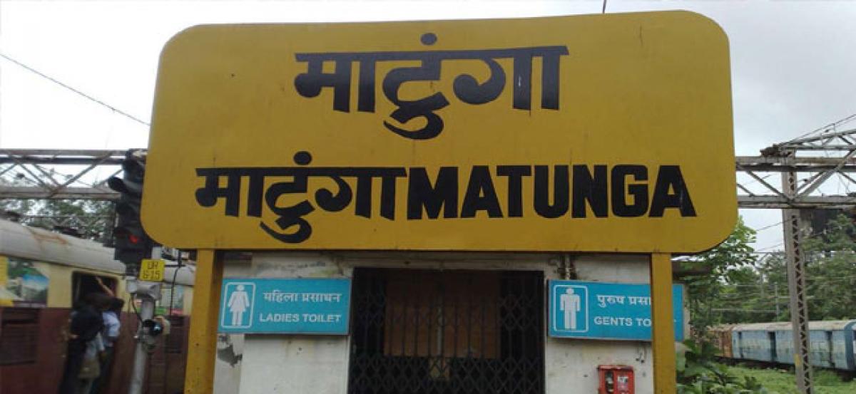 Mumbai: Matunga FOB closed after cracks found