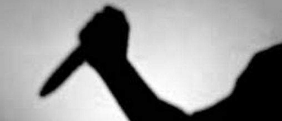 Wife kills husband by chopping off sex organs in Nagarkurnool