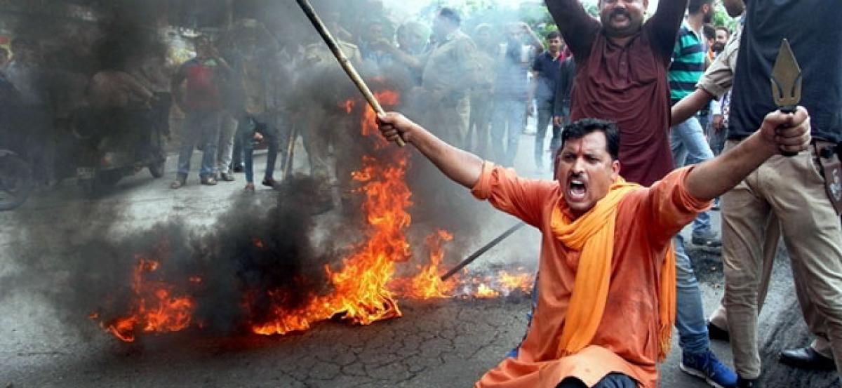 Muslim trader in UP slapped during protest against Amarnath terror attack by Bajrang Dal activists