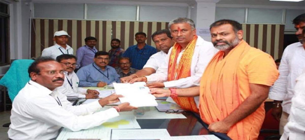 NVSS Prabhakar files papers, pins hopes on good work