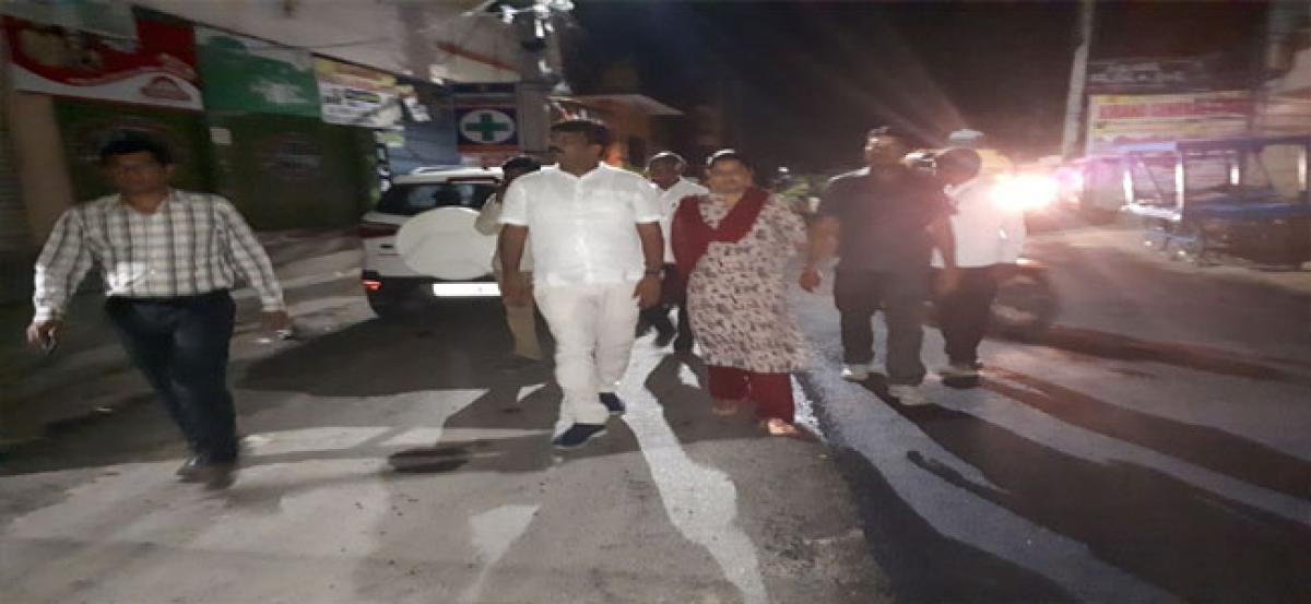 Mayor, corporator inspect BT road works at 2 am