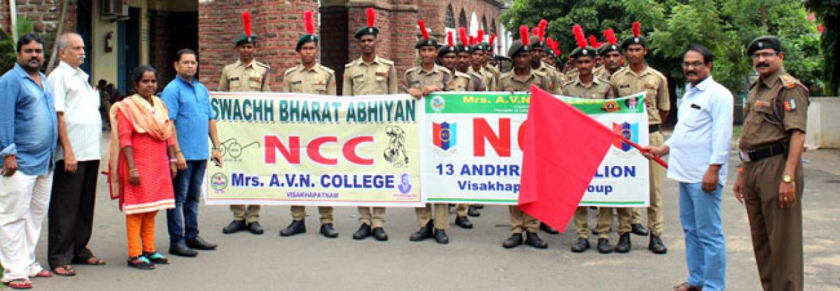 NCC cadets take out Swachhta rally