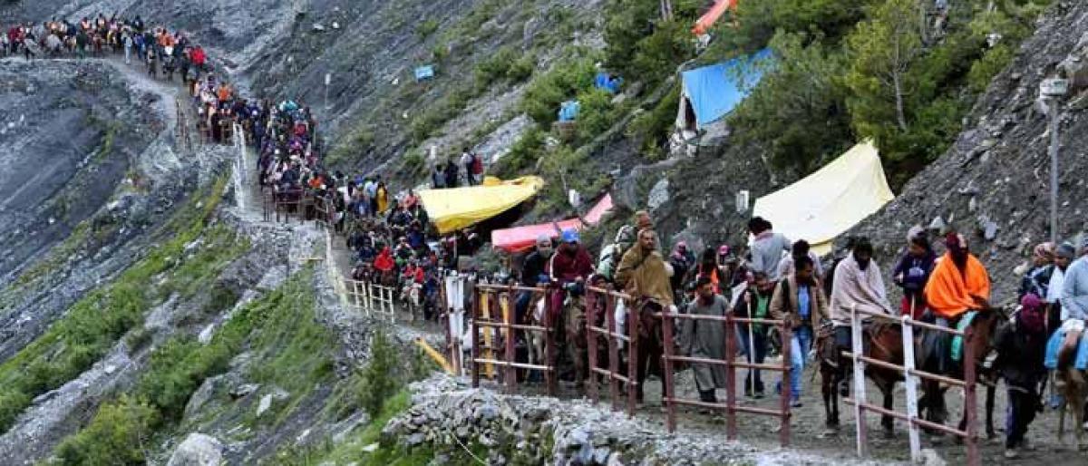 Chanting of mantras, ringing of bells banned at Amarnath temple
