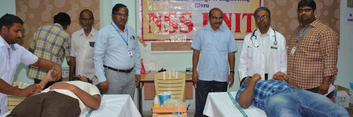 Students donate blood