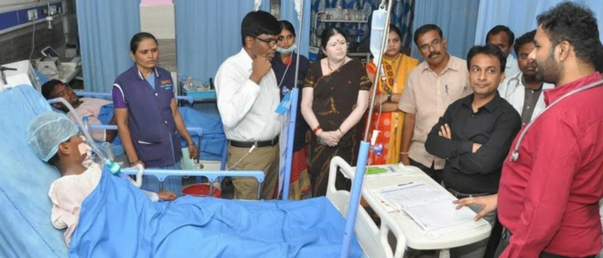 Nalgonda Collector assures all help to snake bite victim