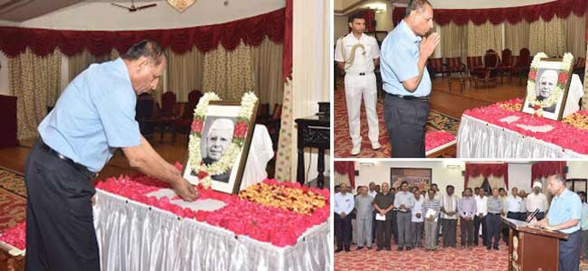 Governor Narasimhan pays rich tributes to ND Tiwari