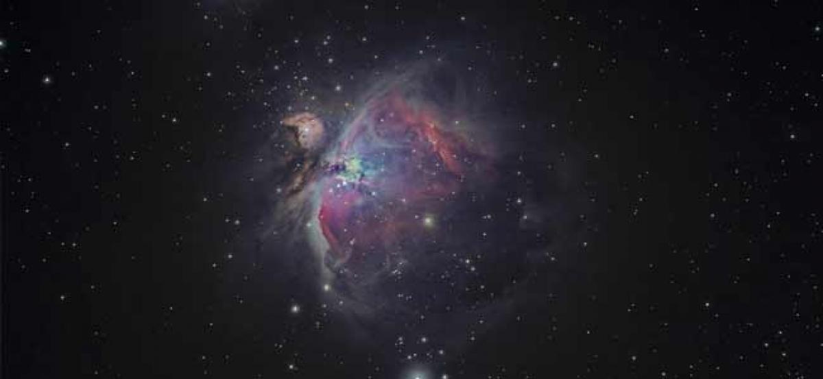 Take a 3D journey across Orion Nebula!