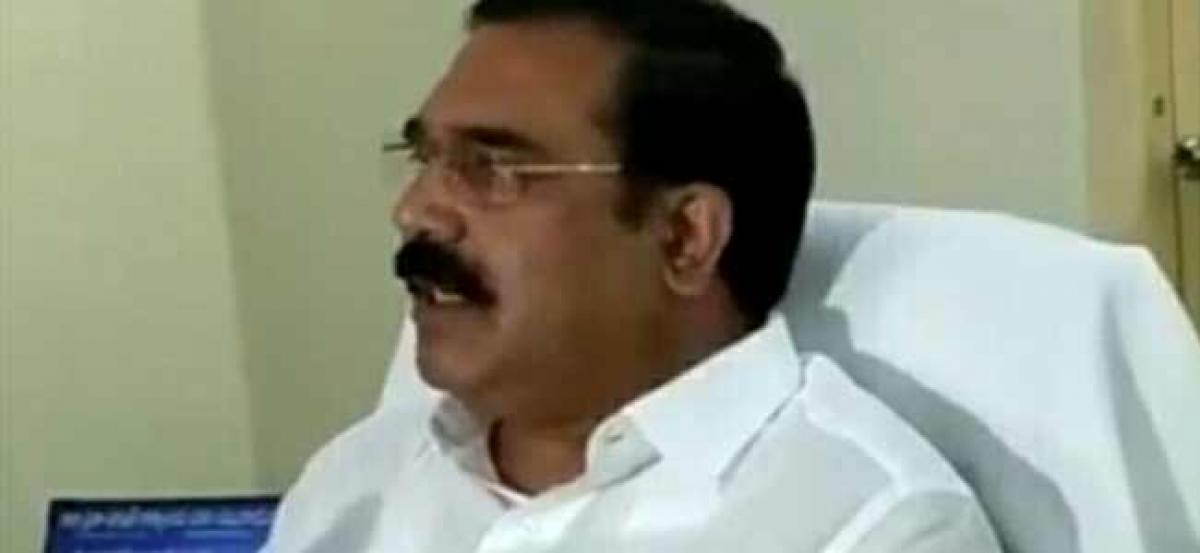 Nellore ZP Chairman quits YSR Cong