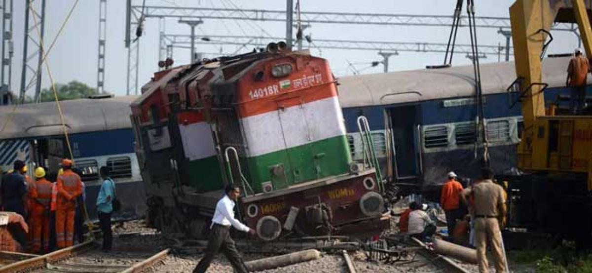 New Farakka Express derailment: Railways suspend two officials