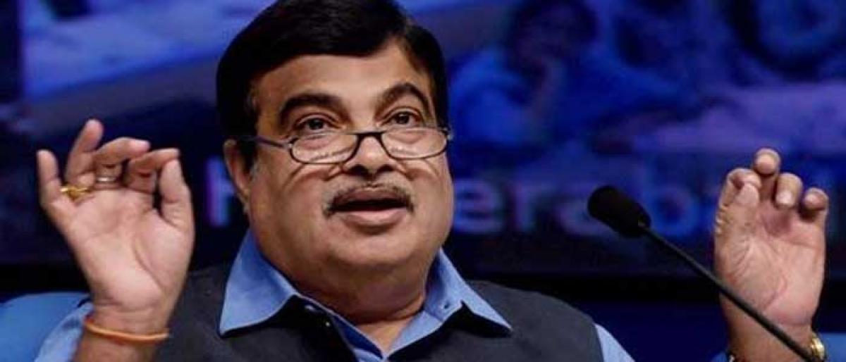 Gadkari slams Cong for linking murder to Modi