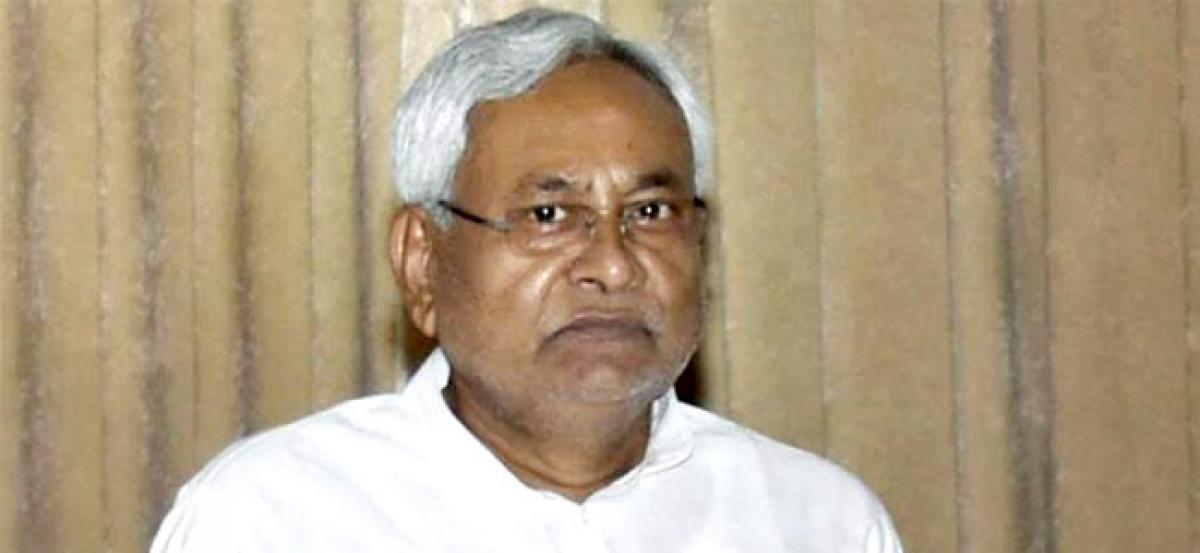 BJP announces support to Nitish Kumar to form government