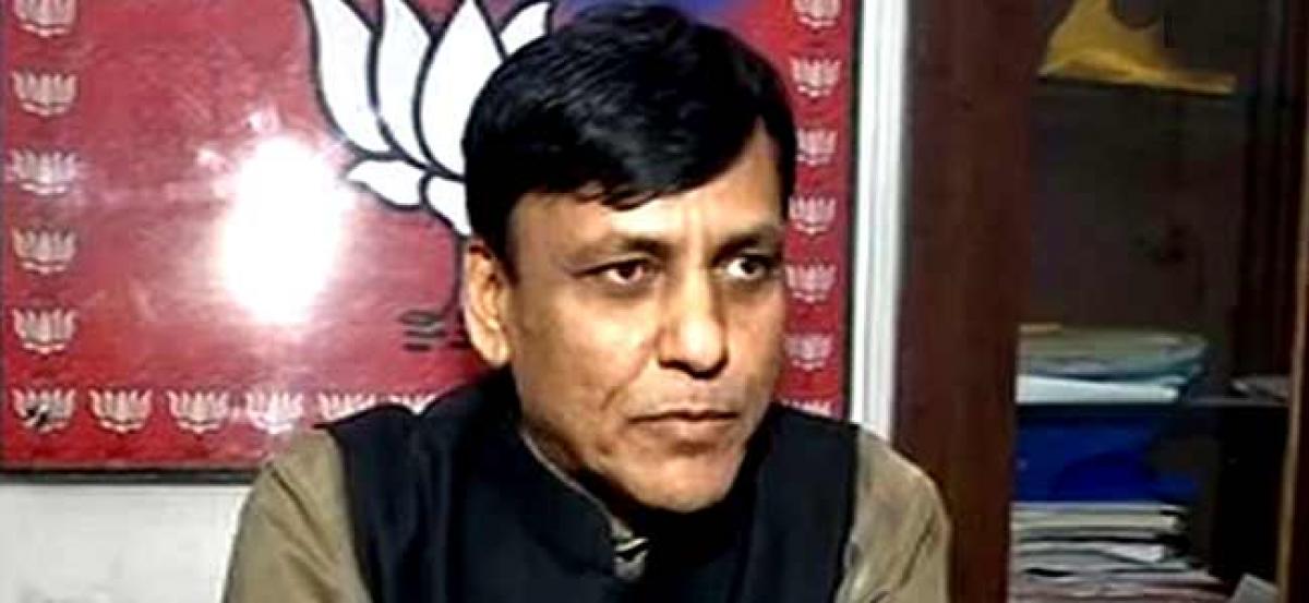Nityanand apologises for his warning to PM Modis dissenters