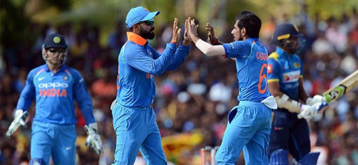 India opt to bowl against Lanka in Pallekele ODI