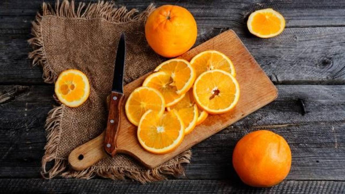 Add oranges in beauty regime to keep tanning at bay