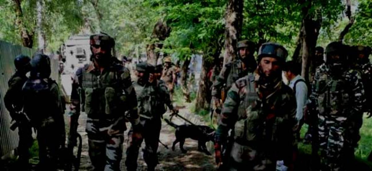 Two Pak-trained LeT militants arrested in Kashmir