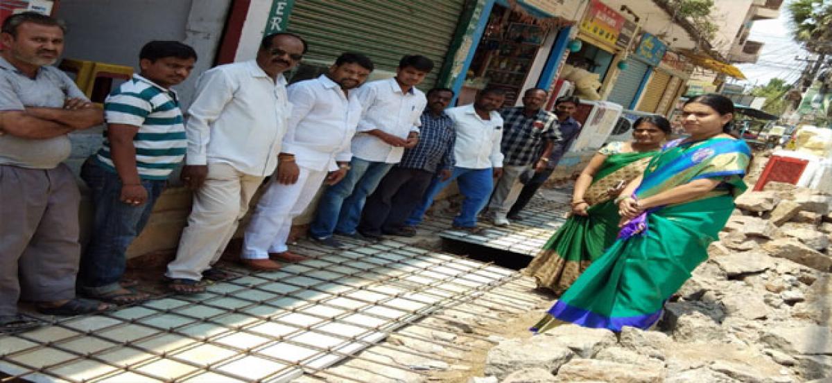 Shanthi urges completion of pending works