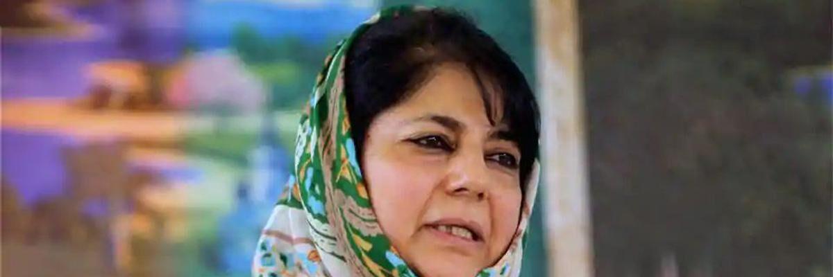 J&K’s grand alliance depends on Mehbooba, Omar