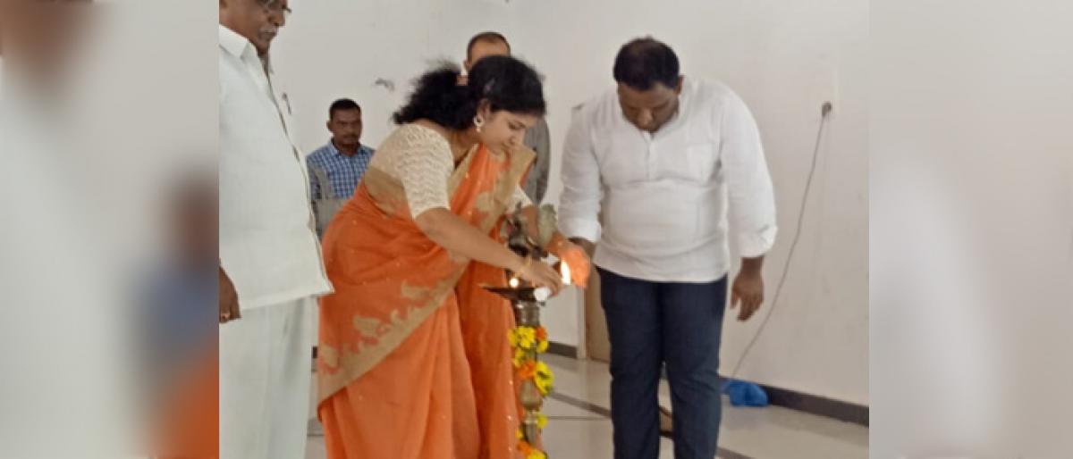 Prakasam Engineering College welcomes new batch of students