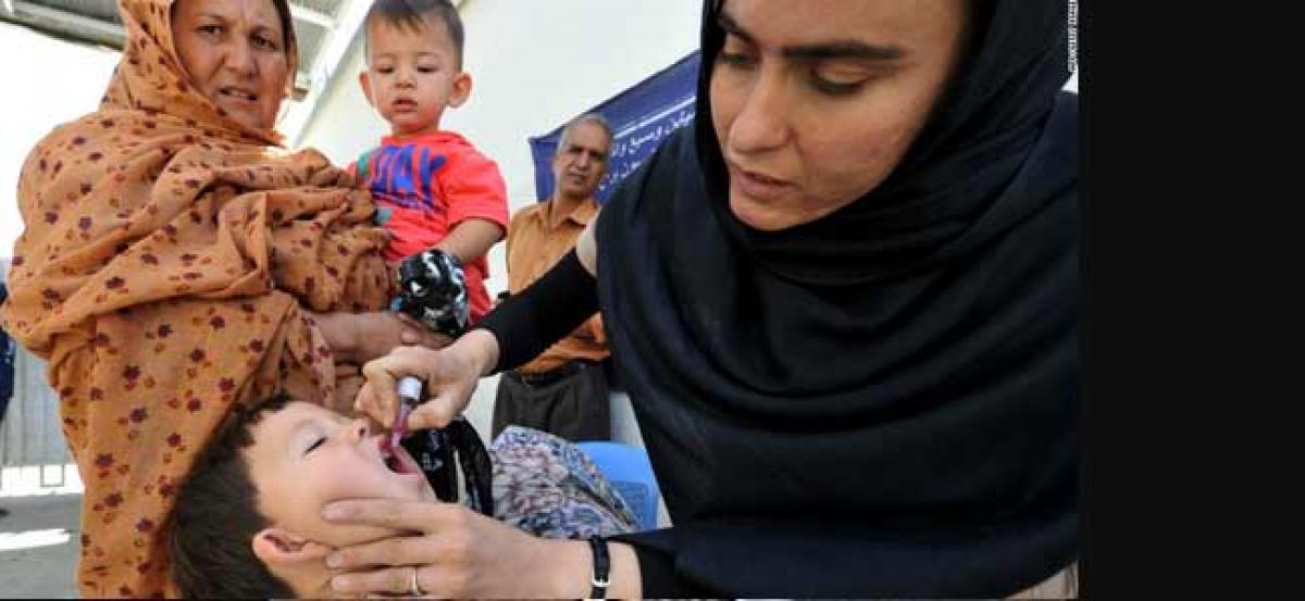 Pakistani polio team caught faking data, wasting vaccines