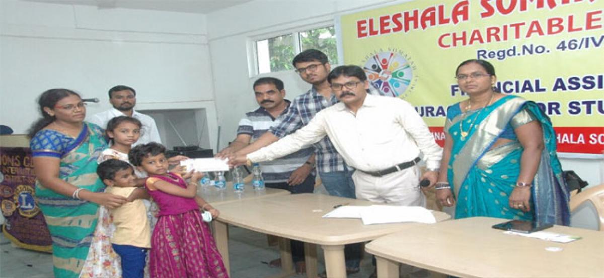 Trader extends financial support to poor students