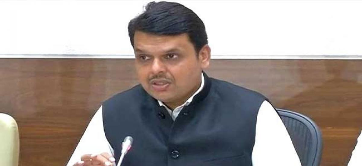 Fadnavis announces ex-gratia in MRI death case