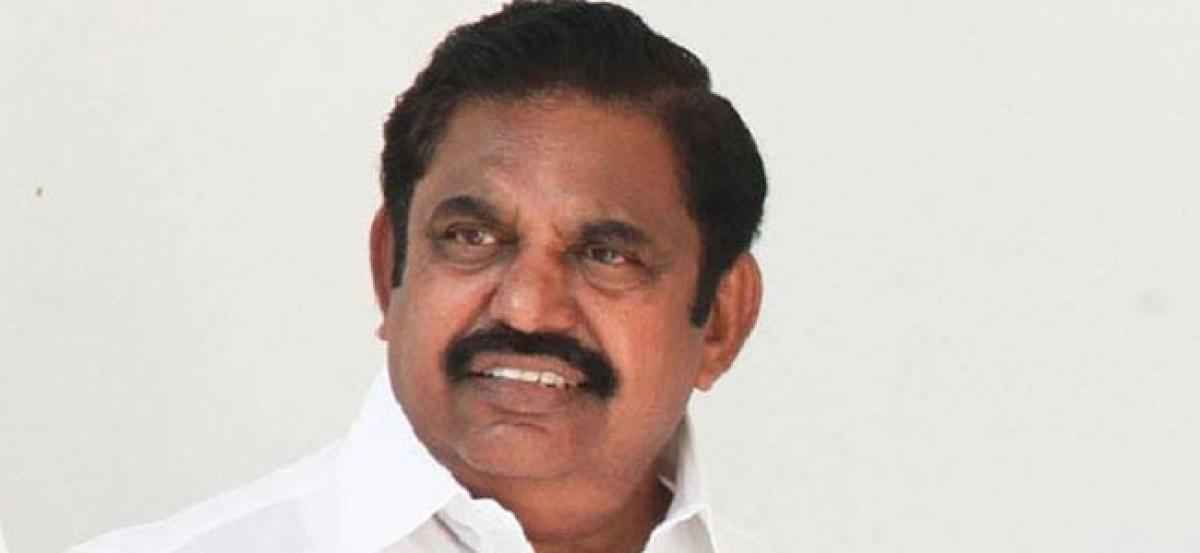 Mullaperiyar dam is safe: TN CM to Kerala counterpart