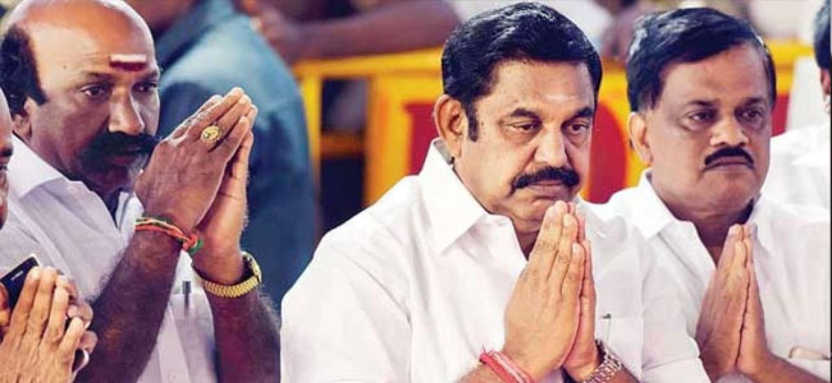 Tamil Nadu CM K Palaniswami announces solatium to kin of journalist killed in road accident