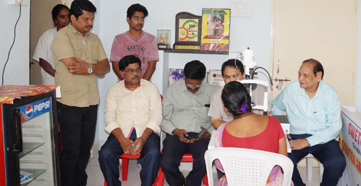 Screening test held for cornea grafting