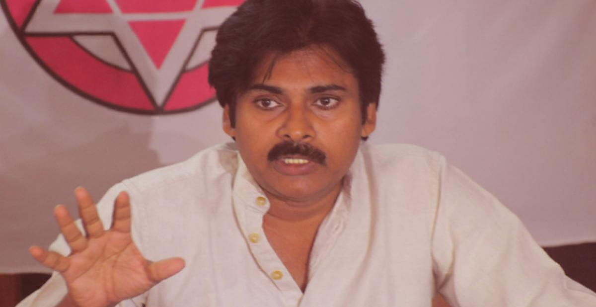 Pawan asks state govt not to acquire land under Land Acquisition Act