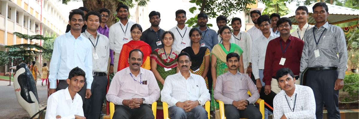 22 students selected in campus placement by Hetero Drugs Limited