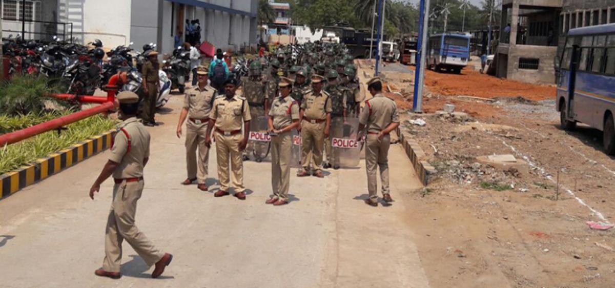 Contract employees to lay siege to Vidut Soudha today