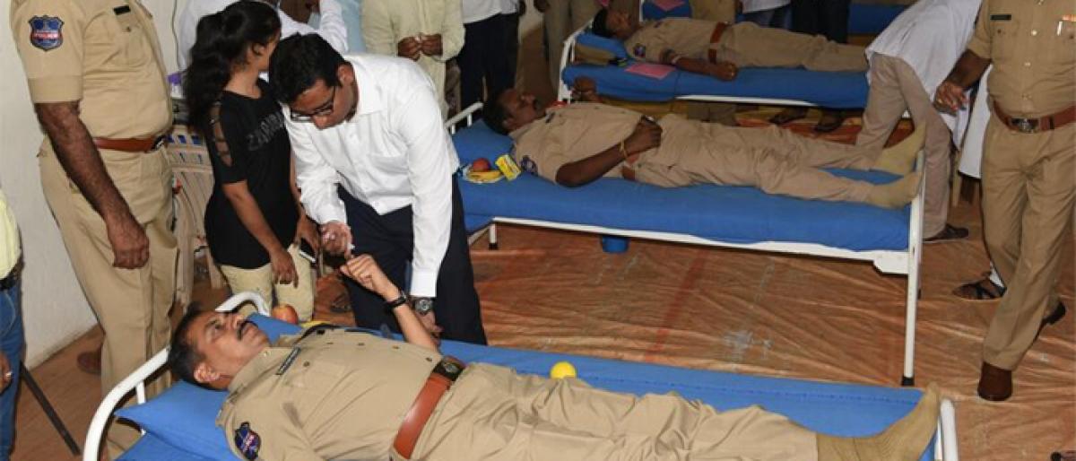 Blood donation saves fellow human beings: Karimnagar CP