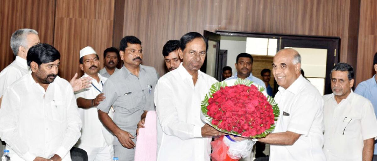 KCR pats staff for energising power sector