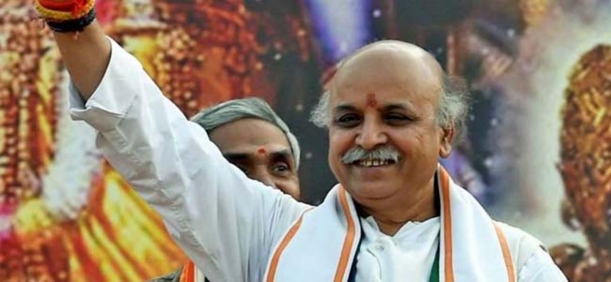 Praveen Togadia of AHP to take up Chalo Ayodhya on Oct 21